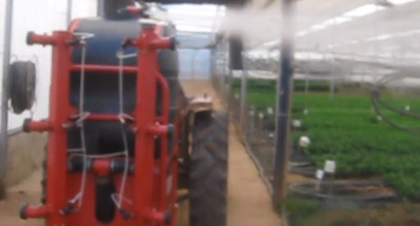 Video image of trackFOG used in greenhouses